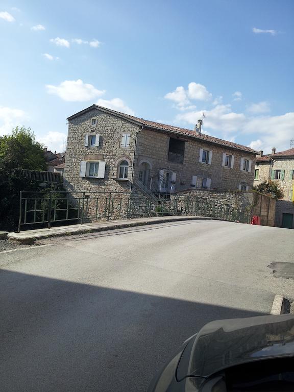La Mais'Ange Berrias-et-Casteljau Dış mekan fotoğraf